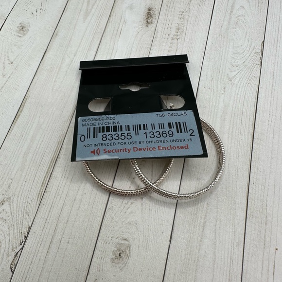 NWT Napier Silver Multistrand Hoop Earrings - Picture 6 of 6